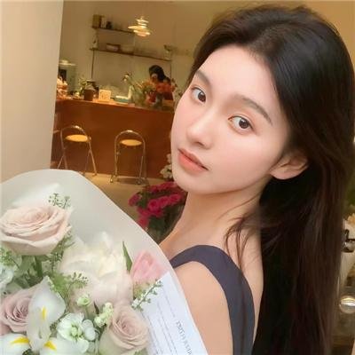 所以和金牌经纪人在一起了